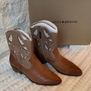 Lucky Brand Two-Tone Cutout Western Booties - Brown & Cream